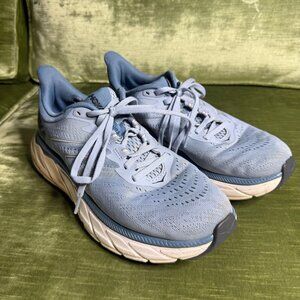Hoka One One Arahi 5 Running Shoes Size 8.5 Womens Light Blue & White